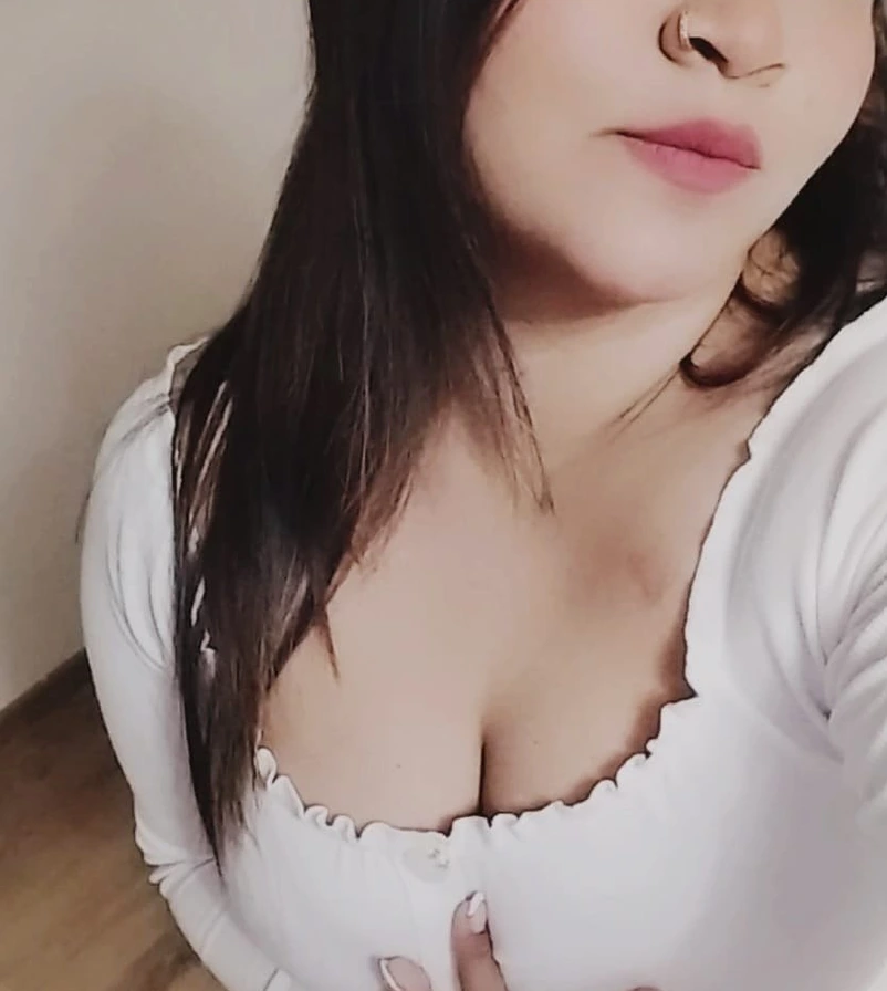 Nityaks A Professional Call Girl For Companionship